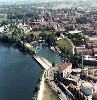 Mantova, Porto Catena